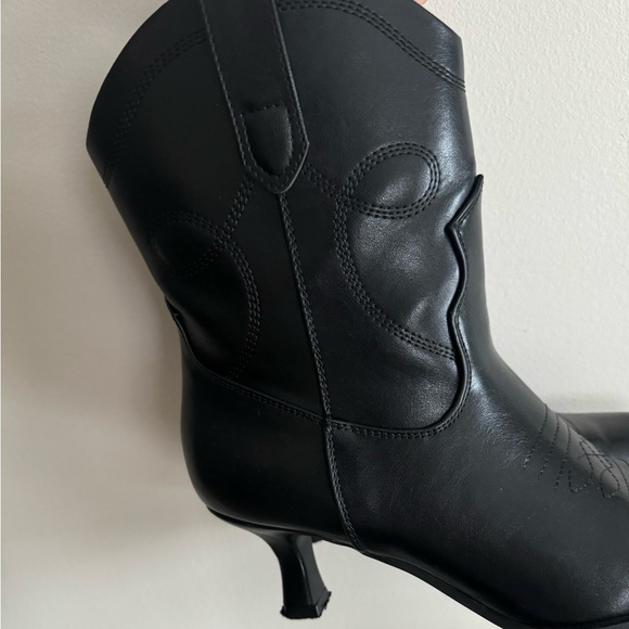 Cowboy Booties - Picture 3 of 3